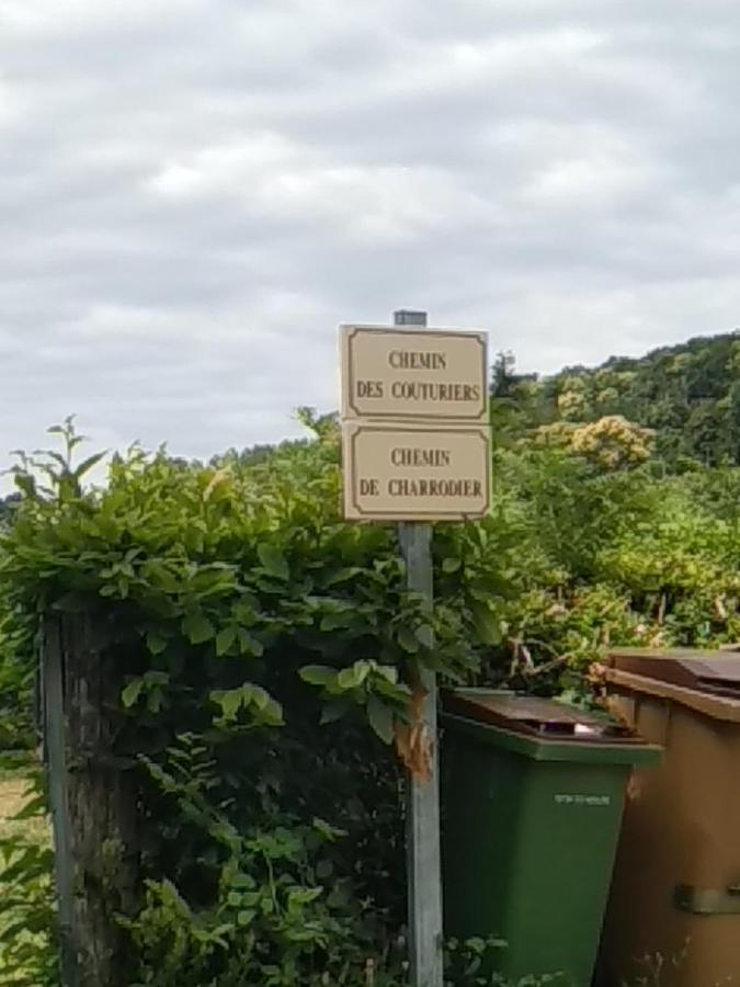 Camping La Foret Du Morvan Larochemillay Zewnętrze zdjęcie